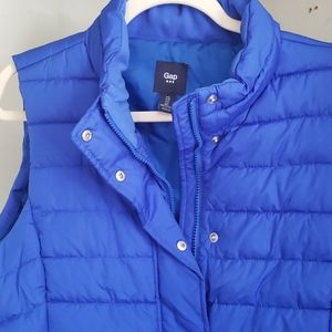 WINTER BLOWOUT! GAP bright blue puffy vest